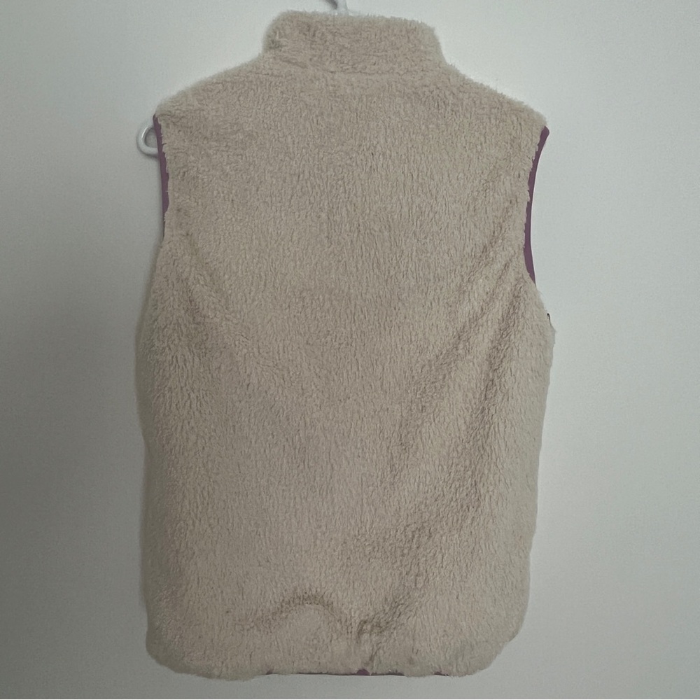 Athleta Girl Reversible So Toasty Sherpa Vest Light Purple size L/12 *L6 - Picture 5 of 5